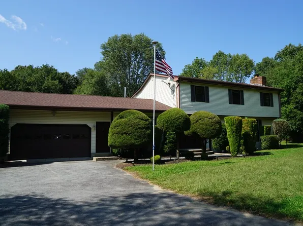 171 Gifford Rd, Westport, MA 02790