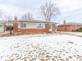 12457 Lyford Dr, Sterling Heights, MI 48312
