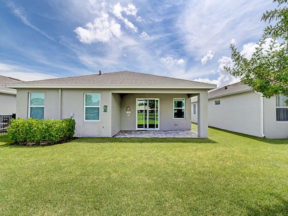3rd image of 5719 SE Canyata Court