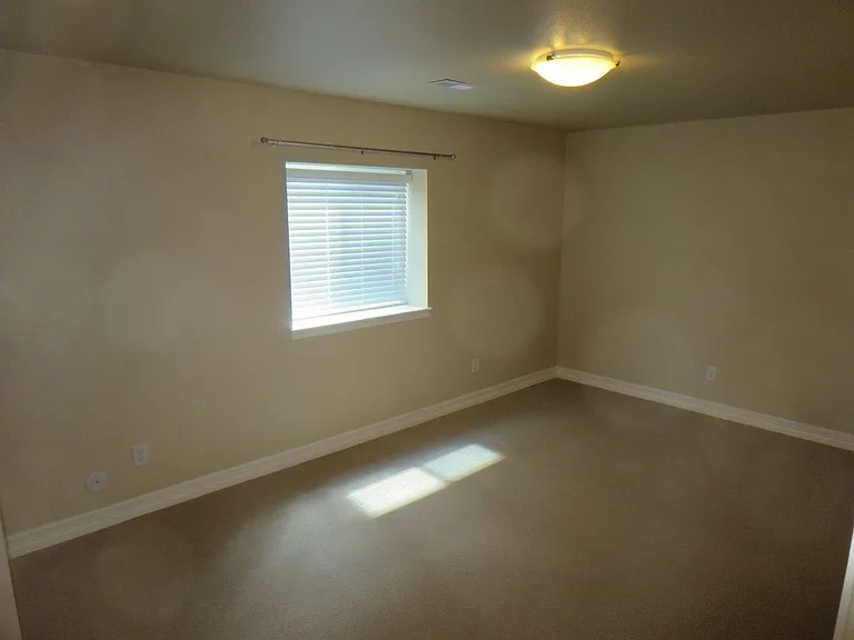5079 Farris Creek Ct — Photo 21