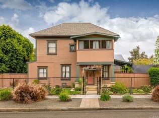 623 S Howard St, Corona, CA 92879