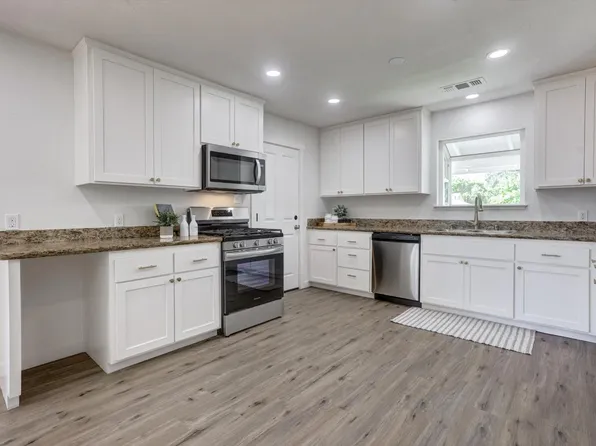 4030 Constitution Ave, North Highlands, CA 95660
