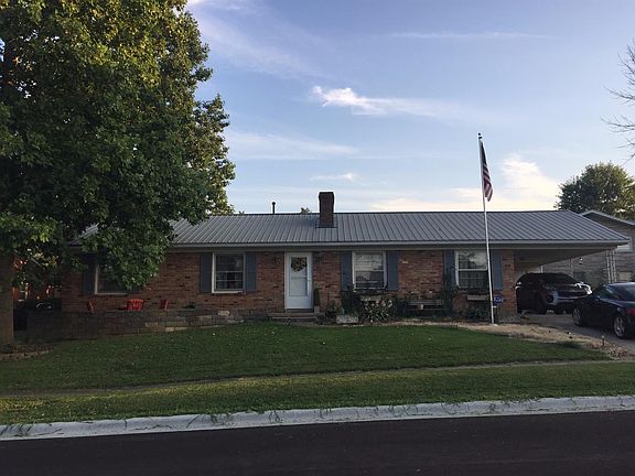 2nd image of 101 Sherwood Dr