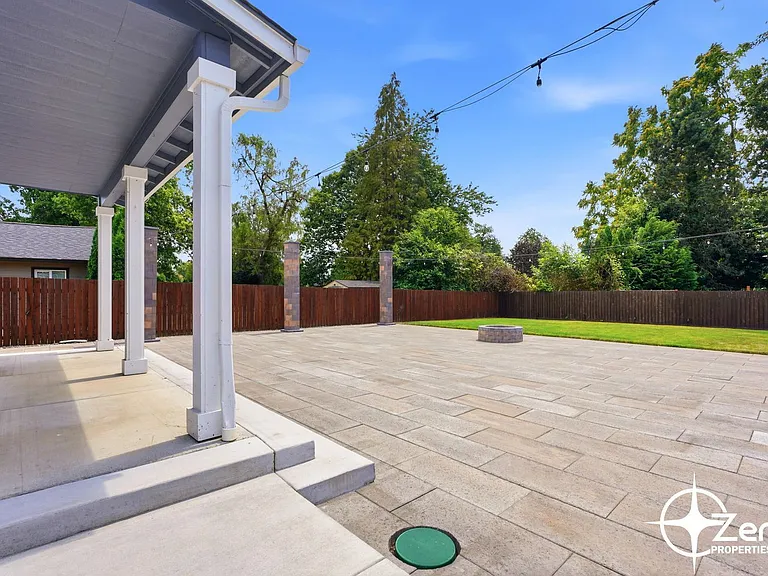 1228 I St — Photo 30