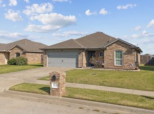 13115 E 134th Pl N, Collinsville, OK 74021