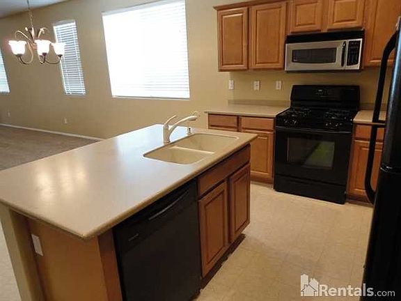 5th image of 17018 W Manchester Dr