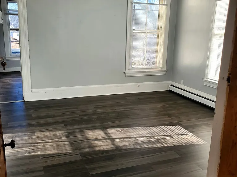 2860 Harrison Ave — Photo 18