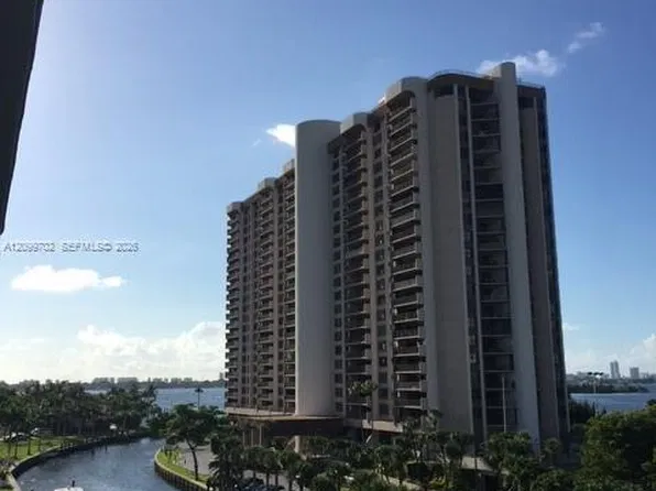 1650 NE 115th St, Miami, FL