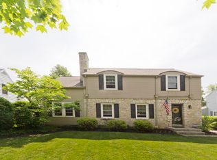 2712 Kent Rd, Columbus, OH 43221