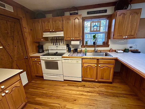 4th image of 1780 Happy Acres Rd