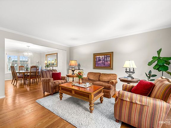 5th image of 7 Falcon Ridge Ct