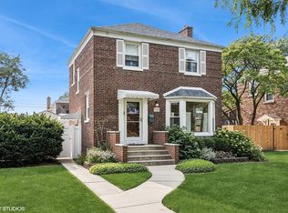 1536 Hull Ave, Westchester, IL 60154