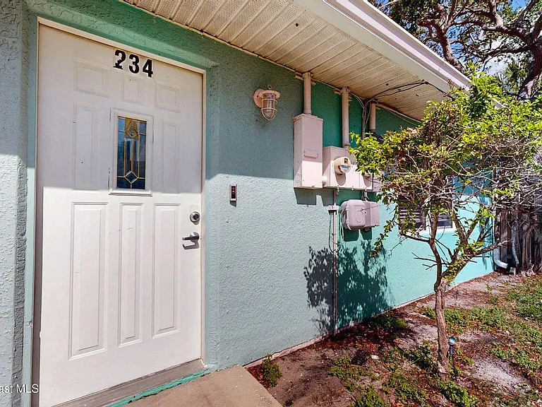 234 Johnson Ave — Photo 5