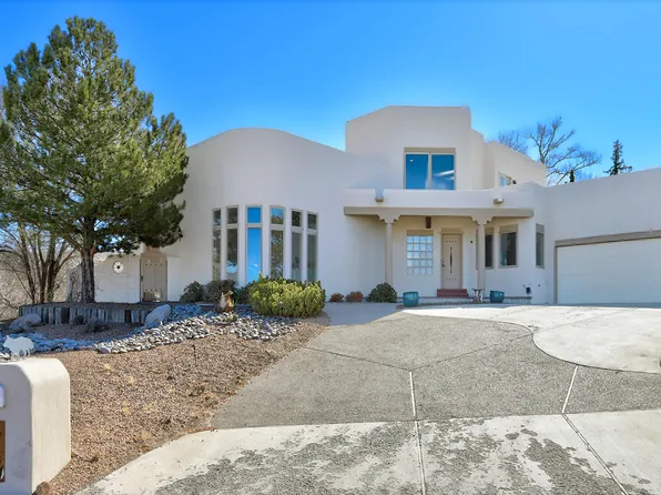 1716 Wagon Train Dr SE, Albuquerque, NM 87123