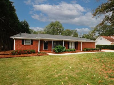 2533 Whispering Pines Dr, Grayson, GA, 30017