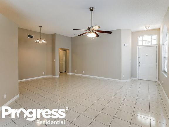 5th image of 6935 NW 27th Ct