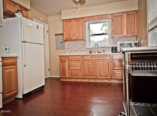 2011 Lacrosse St SW, Wyoming, MI 49519