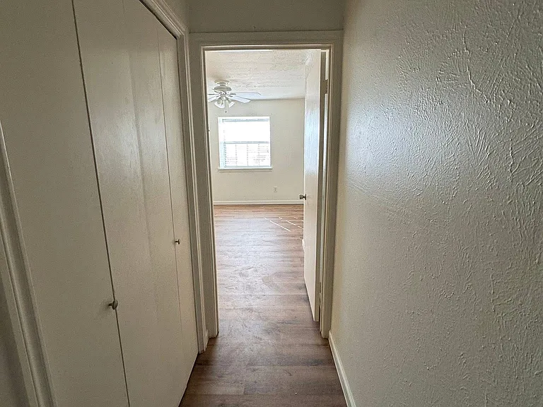6552 Chicory Ct — Photo 10