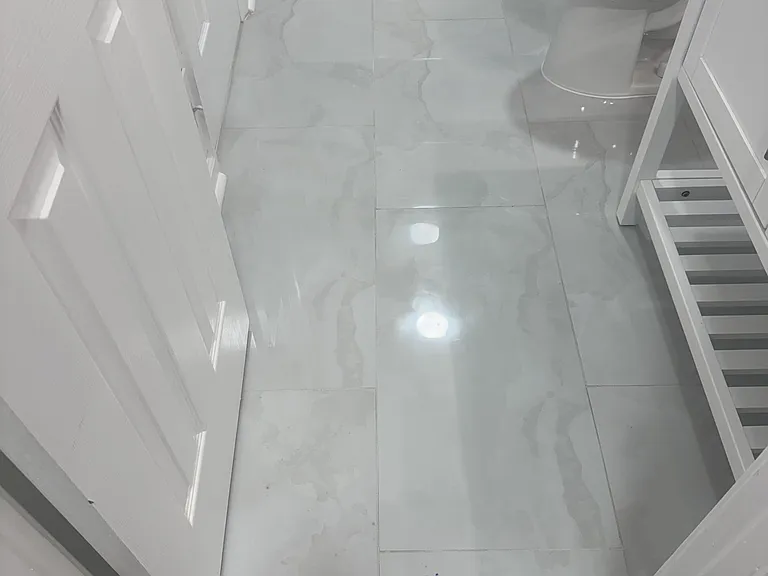 9015 Cheval Ln — Photo 11