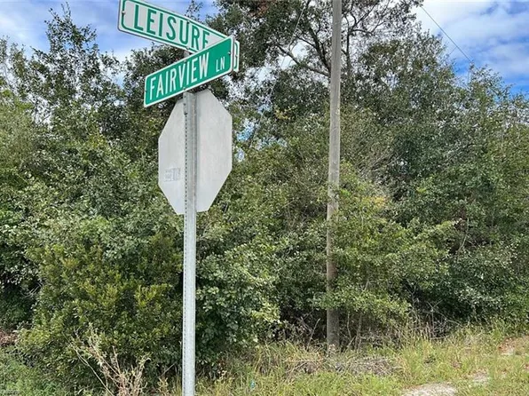 330 Fairview Ln, Lorida, FL 33857