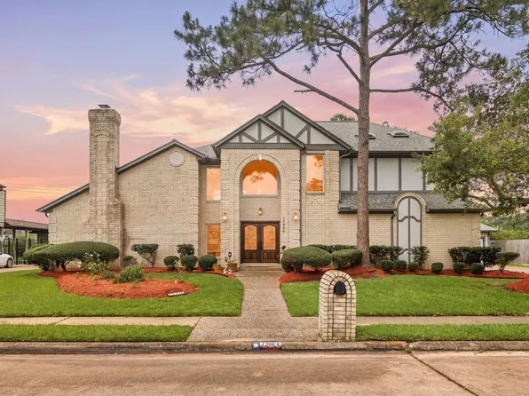 15806 Brook Forest Dr, Houston, TX 77059