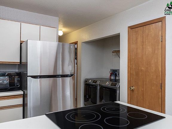 5th image of 710 Nautilus Dr