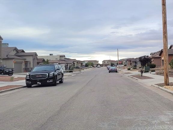 5th image of 14800 Tim Hardaway Dr