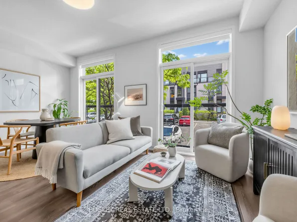 51 Florence St #Townhouse 11, Toronto, ON M6K 0C5