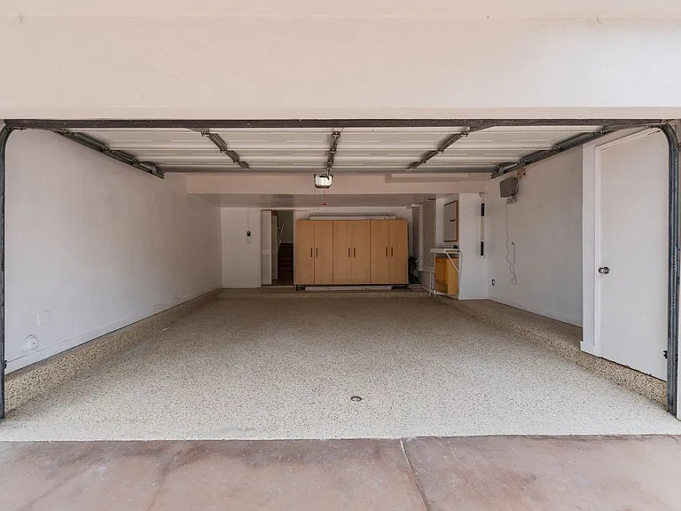 540 1st St #4 — Photo 37