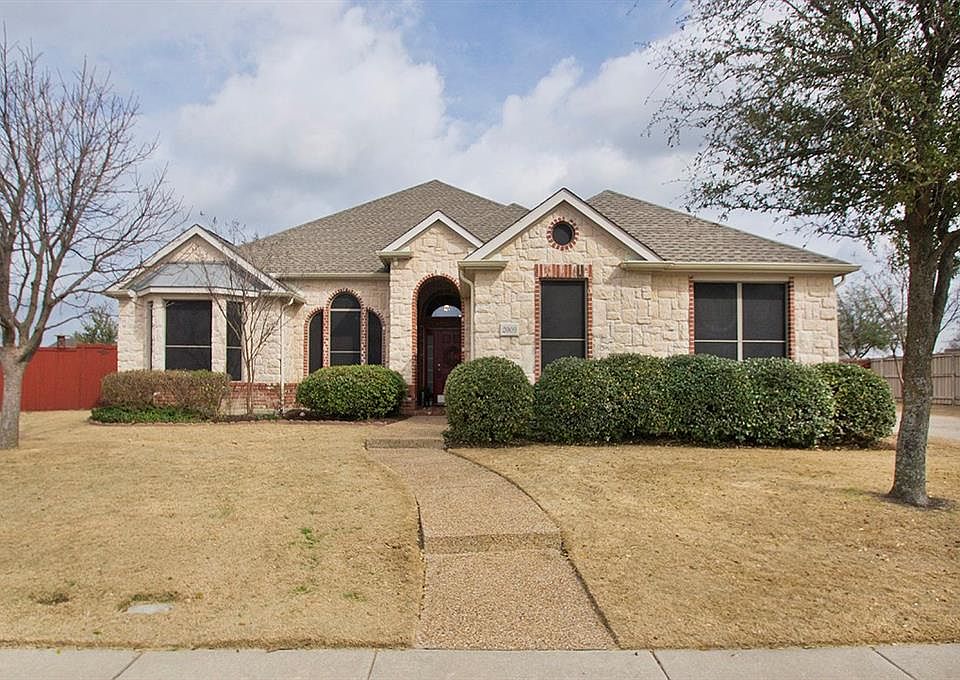 1st image of 2009 Red Rock Dr