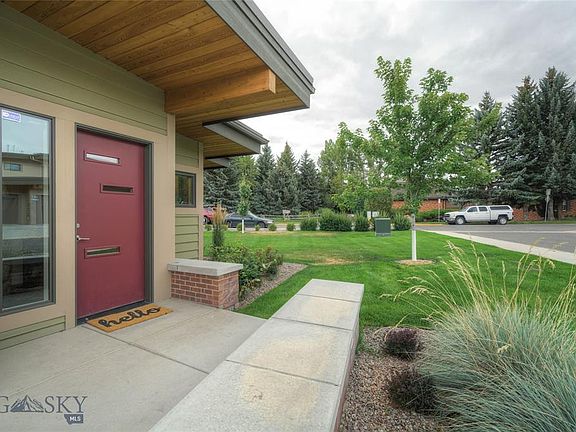 4th image of 1120 S Tracy Ave