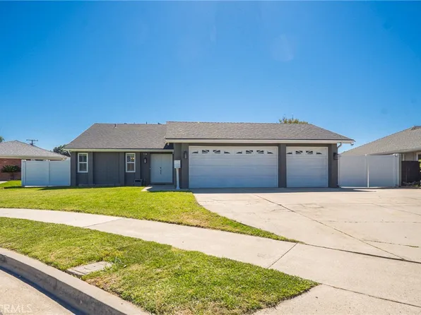 724 Longfellow Dr, Placentia, CA 92870