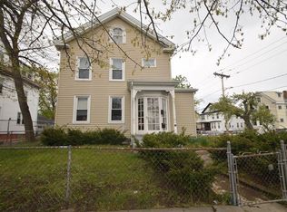 96 Washington St, Lynn, MA 01902