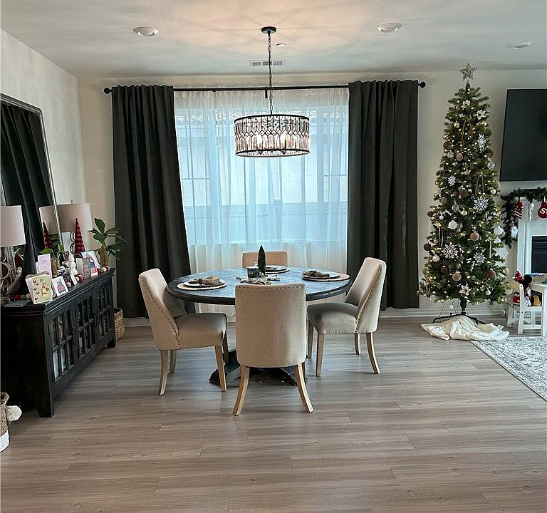 17905 Crabapple Ct, San Bernardino, CA 92407 Zillow