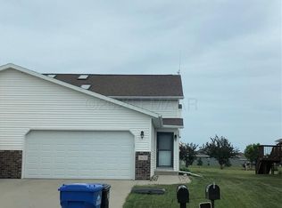 3622 Harrison St S, Fargo, ND 58104