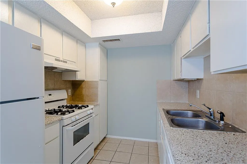 11519 Pecan Creek Pkwy — Photo 4