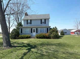 9407 Riley Rd, Marengo, IL 60152