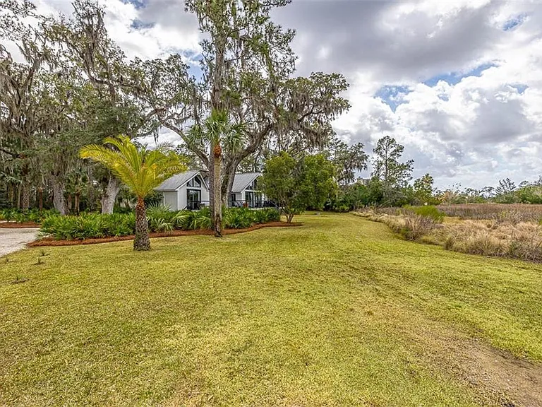 6201 Frederica Rd — Photo 78