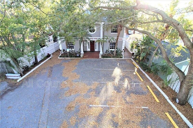 1st image of 126 3rd Ave N #208