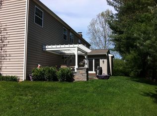 1093 Cambridge Ct, West Chester, PA 19380