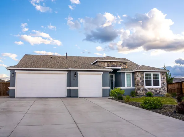 742 Treasure City Dr, Sparks, NV 89441