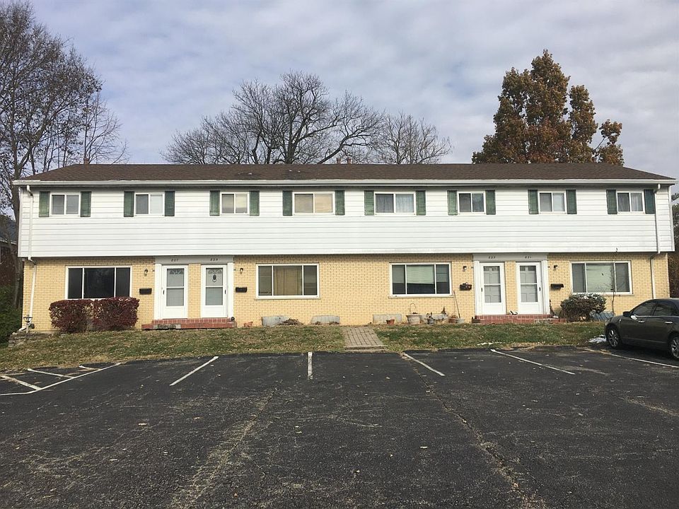 1st image of 821 Rosemont Ave