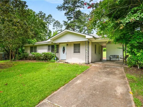 2925 Neal Dr, Pineville, LA 71360