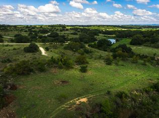 1022 Walnut Spg, Johnson City, TX 78636