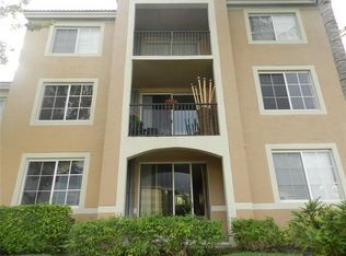 8052 N Nob Hill Rd #18050, Tamarac, FL 33321