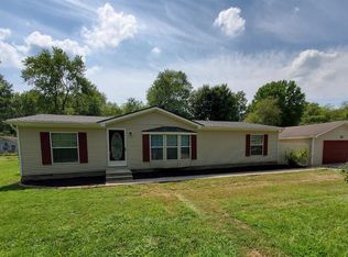 6589 Goshen Rd, Goshen, OH 45122