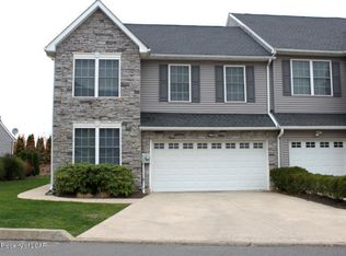 27 Marina Dr, Harveys Lake, PA 18618