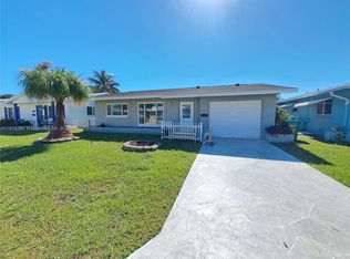 Mainlands Of Tamarac Lake, Tamarac, FL 33319