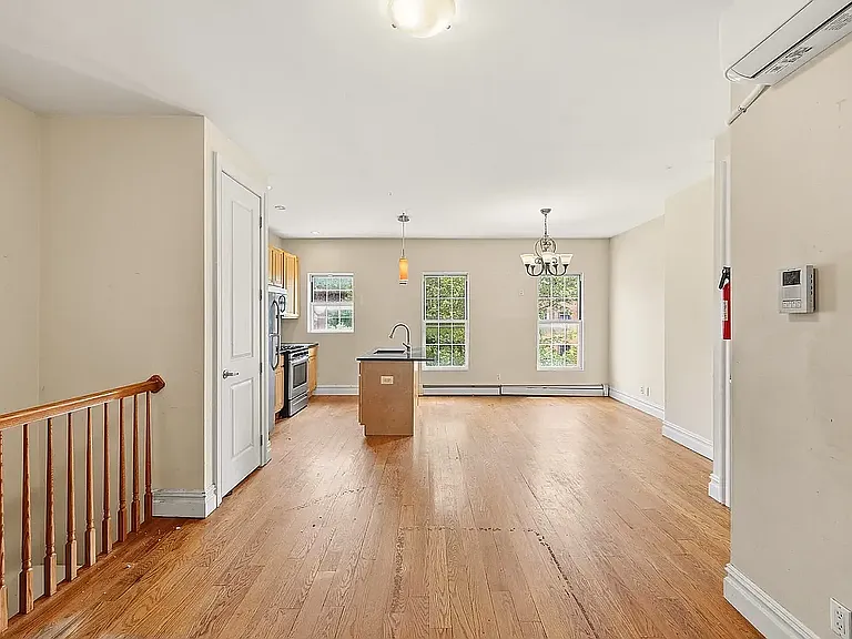 459 Lexington Ave #2A — Photo 1