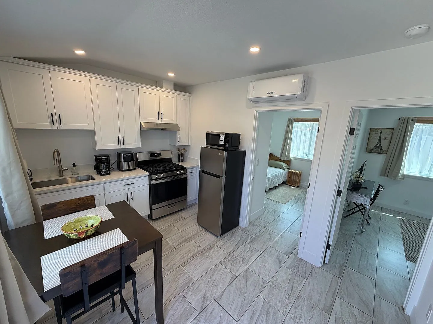 802A E. Fesler Street — Photo 1